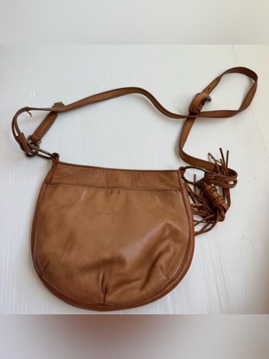 Lucky Brand Handbags - Lucky Brand Saddle Crossbody Bag in Tan Brown with Fringe
